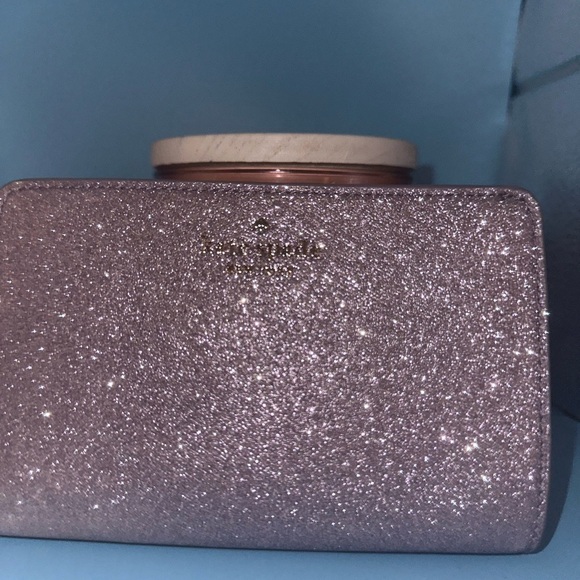 Kate Spade Purple Glitter wallet Beautiful lavender purple color - Picture 7 of 7